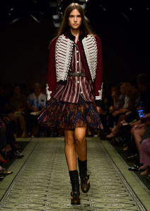 Burberry September 2016 Collection - Look 20