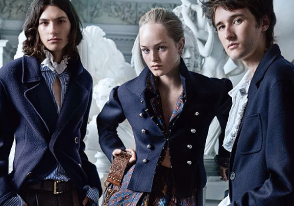 Burberry corre solo a Londra. Ricavi -4%