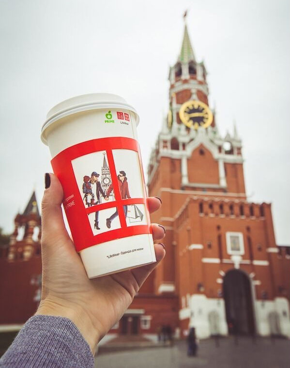 Anche Uniqlo torna in Russia. Col caffé