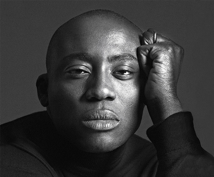 Anche Vogue Uk sceglie un uomo alla guida