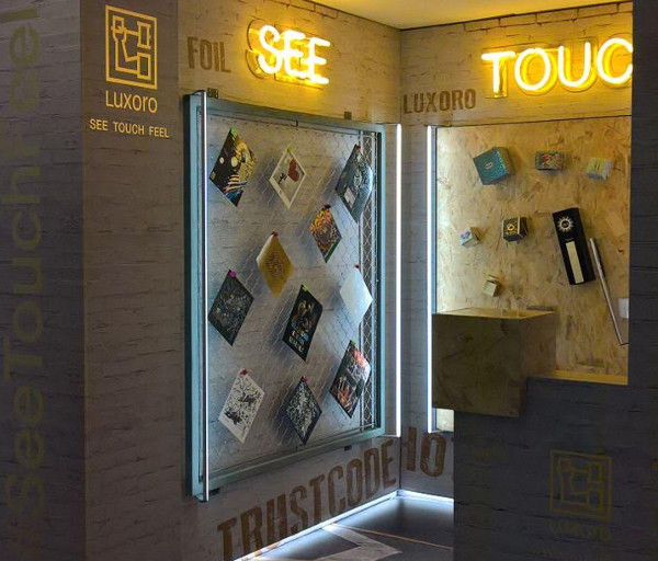 Luxoro apre spazio espositivo da Paper&People