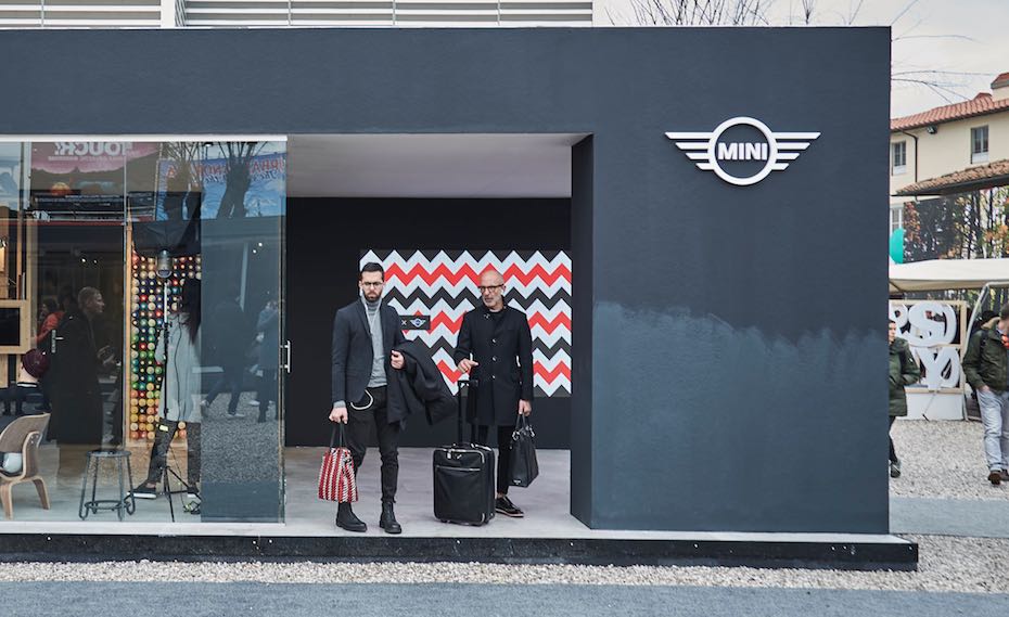 Woolmark si allea con Mini per una capsule ‘da viaggio’