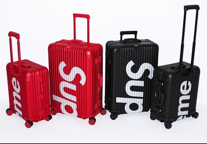 Supreme lancia le valigie con Rimowa