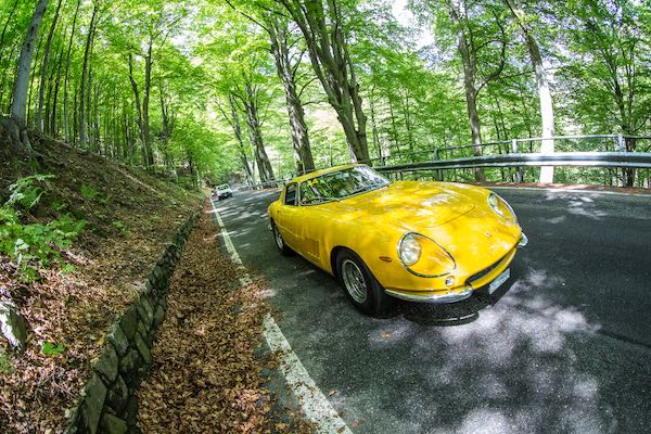 Trofeo Tollegno 1900, quarta edizione con 100 auto d’epoca