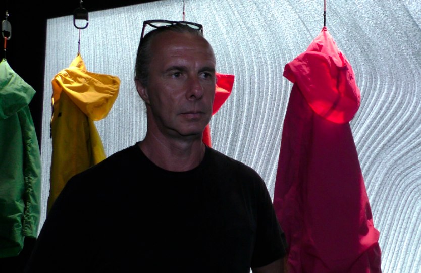 Primo showroom milanese per Rrd