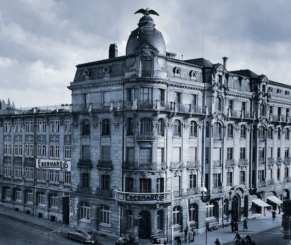 Eberhard torna a La Chaux-de-Fonds