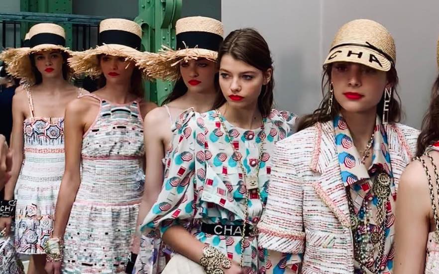 Versace e Chanel salvano la nuova Nyfw