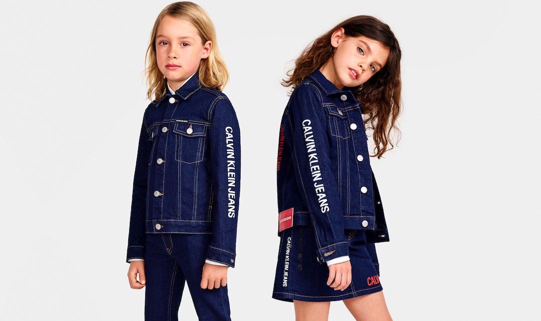 Calvin Klein Jeans ci riprova col bimbo