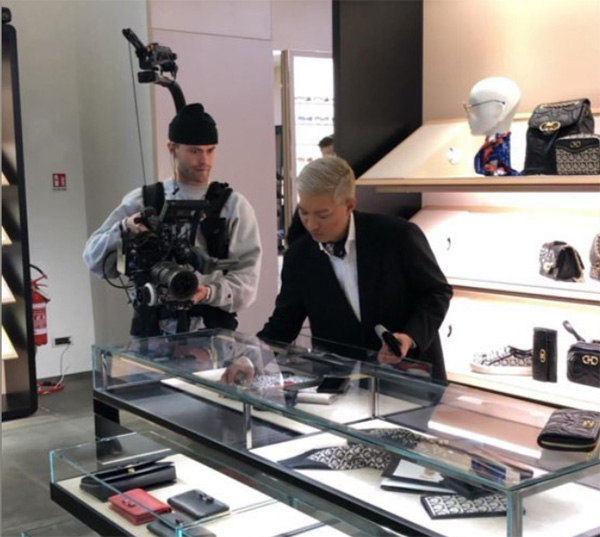 Ferragamo arruola 8 influencer per il digital