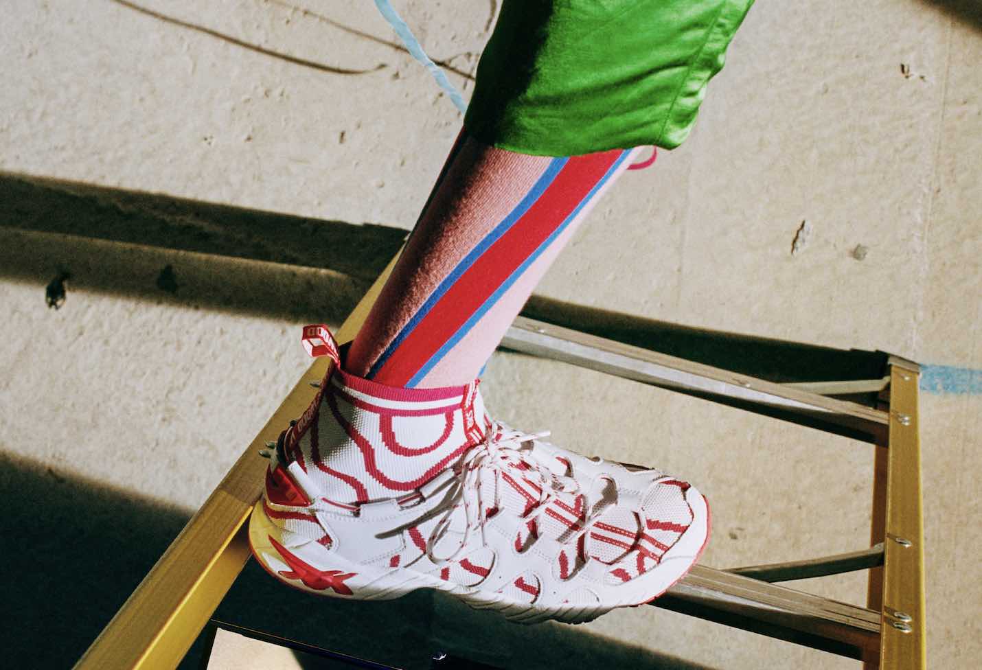 Asics corre con Vivienne Westwood