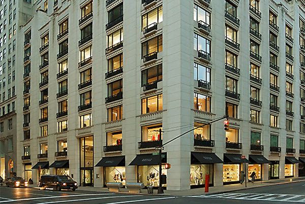 Barneys pensa (anche) al fallimento