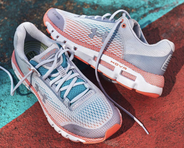 Under Armour male in Nord America. Titolo crolla