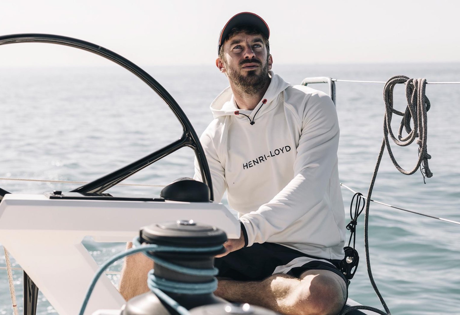 Henri Lloyd vira verso il custom made