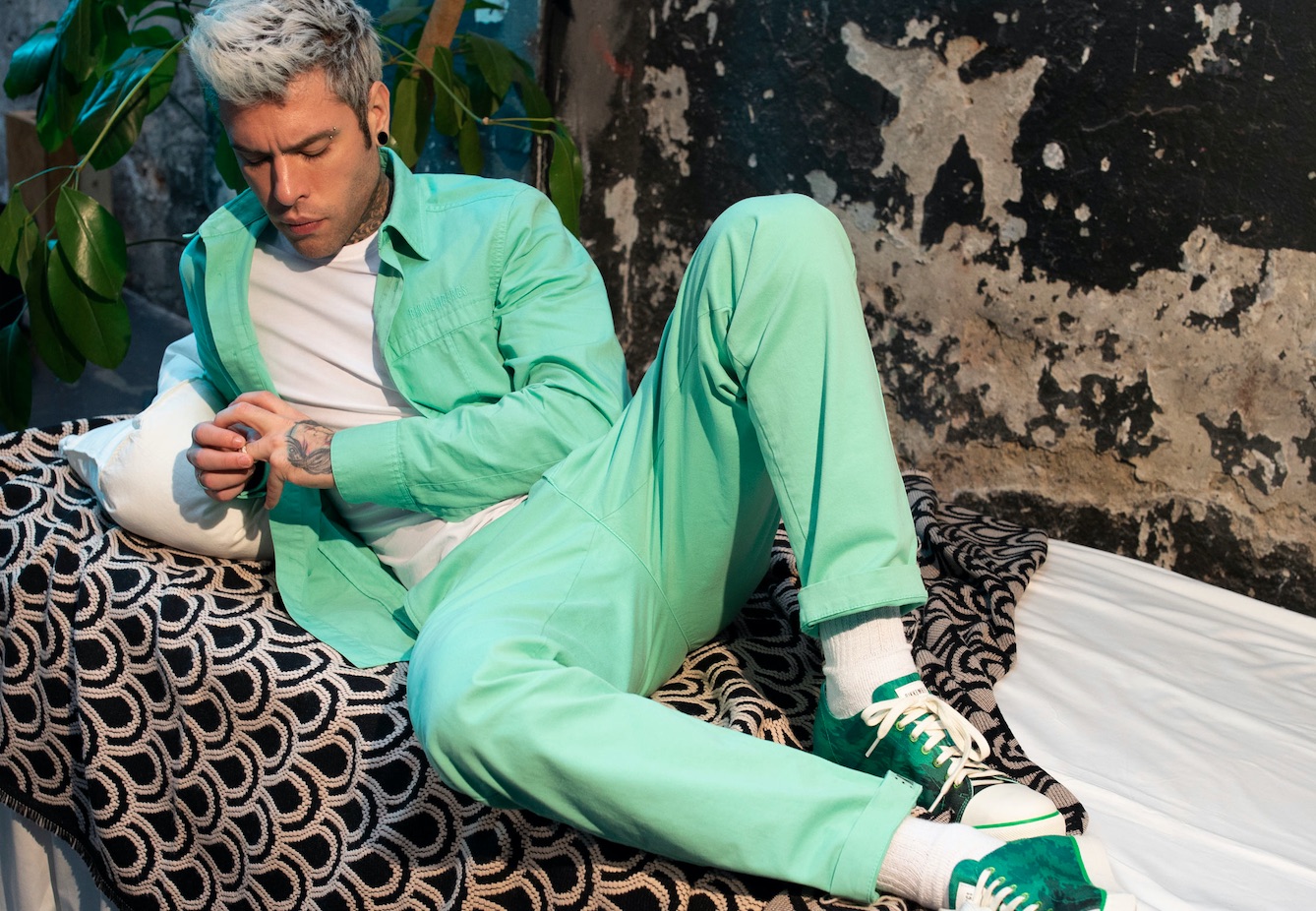 Bikkembergs incontra lo stile urban di Fedez
