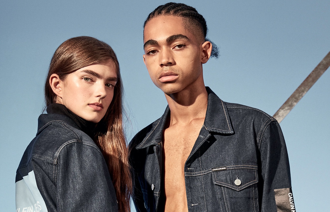 Calvin Klein, timone stilistico a Jessica Lomax