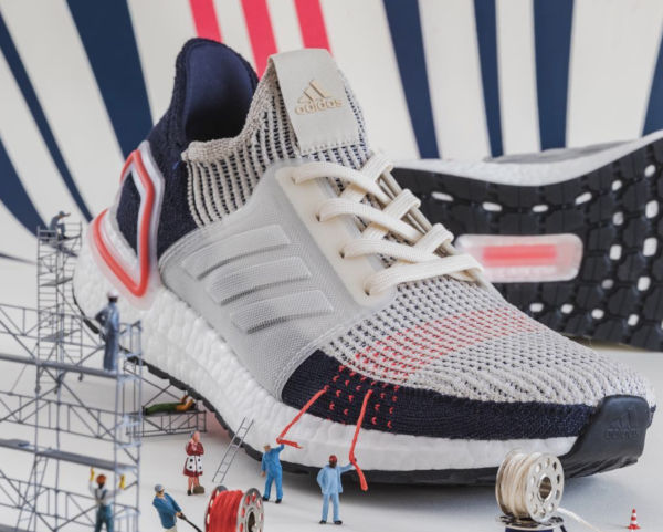 Adidas, la cautela sul Q4 gela il titolo