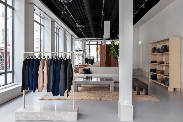H&M cambia modello: alta qualità senza markup, ma in abbonamento