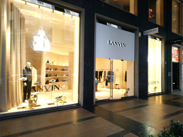 Lanvin si sposta in via San Pietro all’Orto