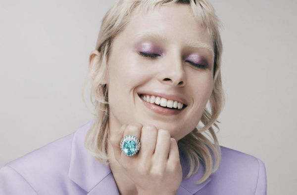 Gioielli see now-buy now? Morris ci prova su Farfetch