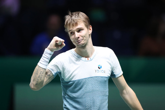 Da Yoxoi nuovo tessuto per le performance sportive