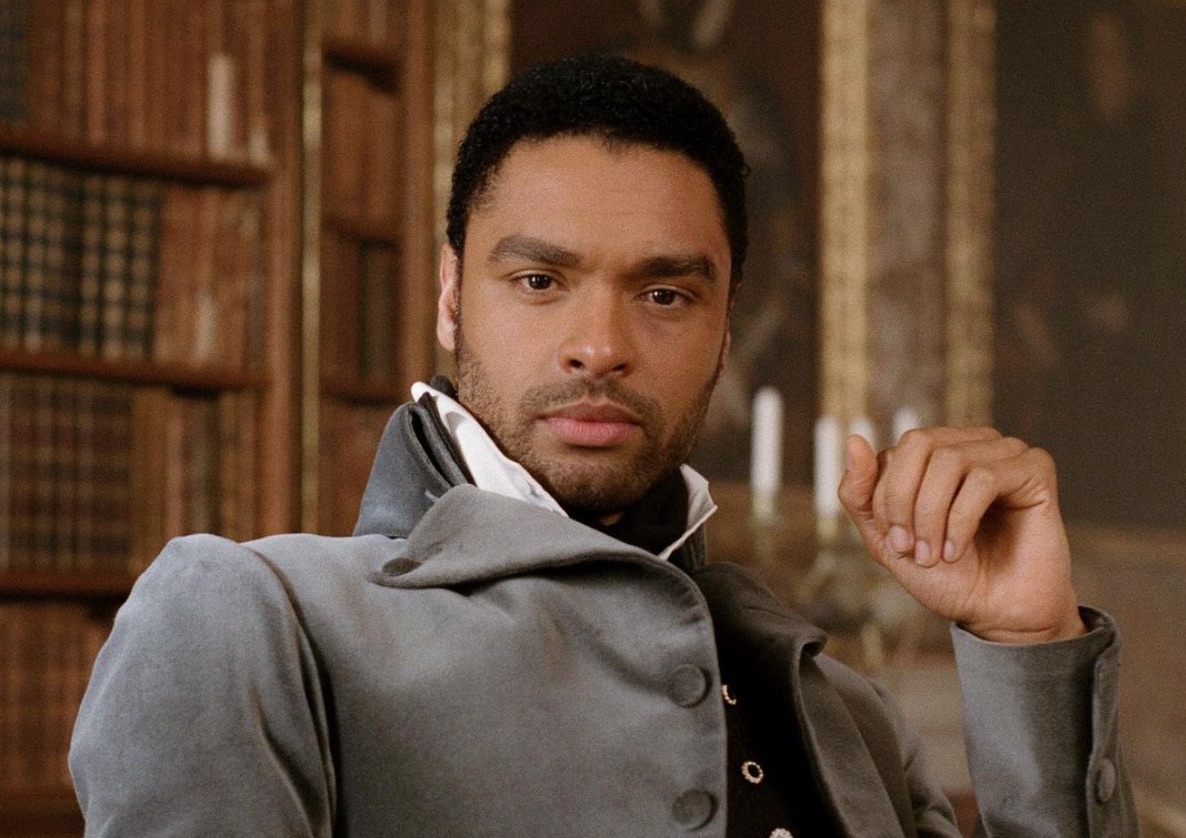 Bridgerton, la serie Netflix diventa linea di abbigliamento