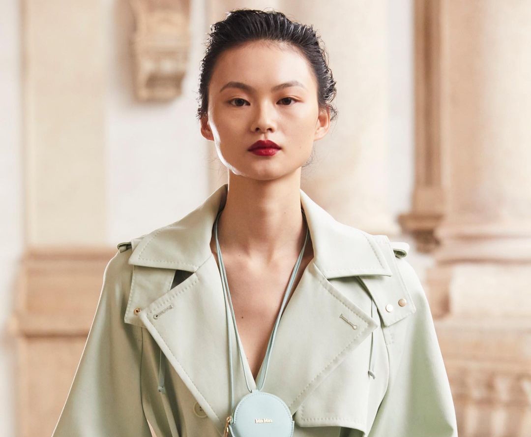 Max Mara scivola in Cina sulle telecamere in negozio