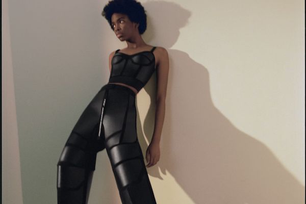 Eco-passione funghi, tocca a Stella McCartney