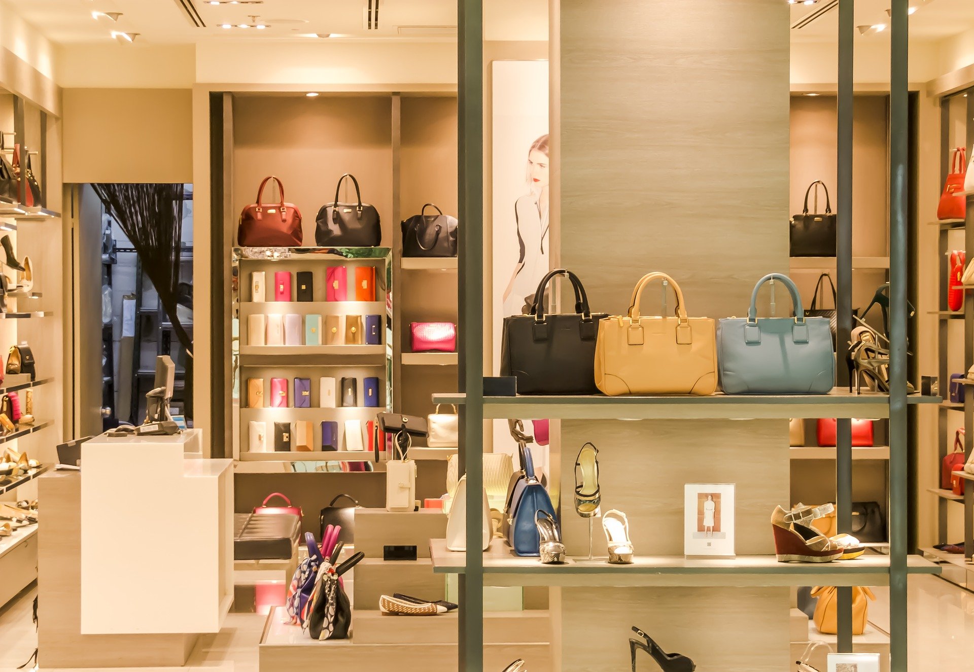 Moody’s migliora l’outlook sul retail europeo