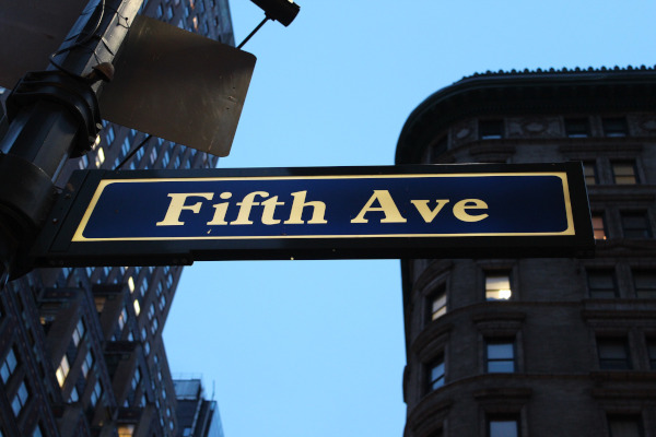 Fifth Avenue, c’era una volta. Ora è guerra di affitti