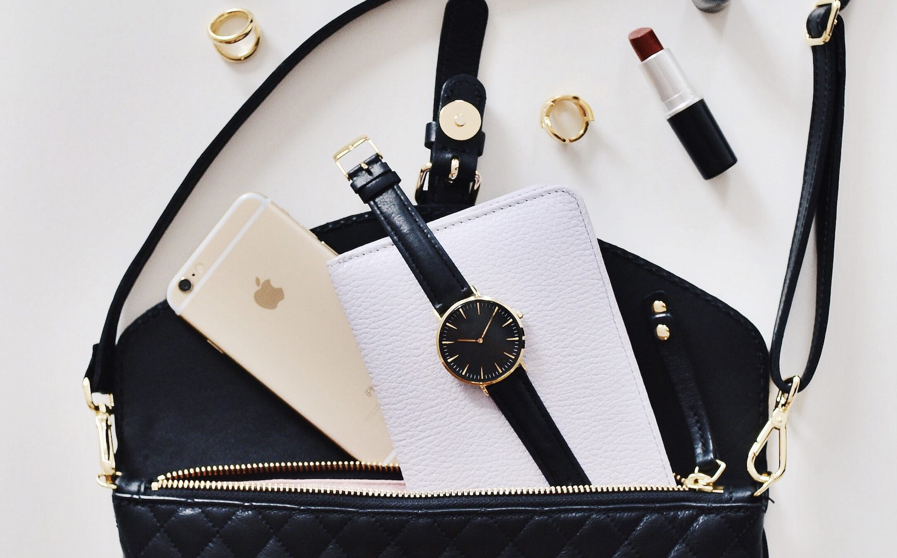 Nel 2025 l’online rappresenterà un terzo delle vendite di luxury goods