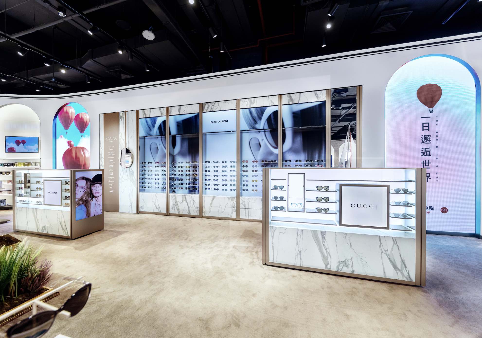 Kering Eyewear punta su nuovo digital retail concept