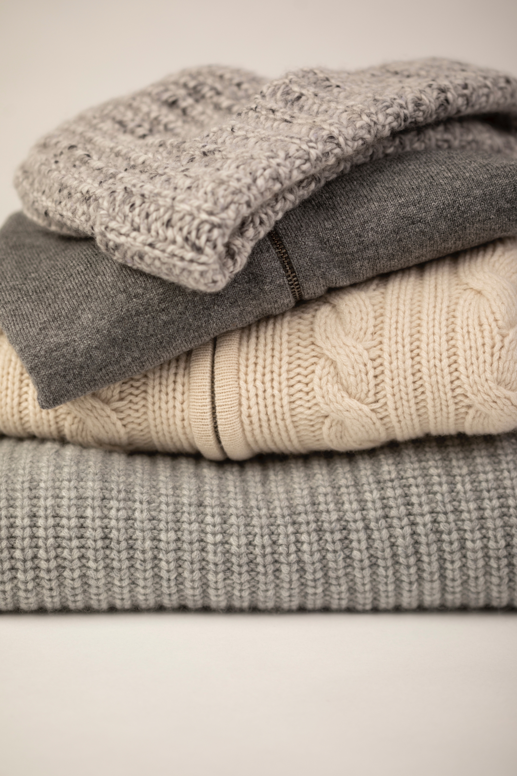 Afghanistan, a rischio anche cashmere e seta