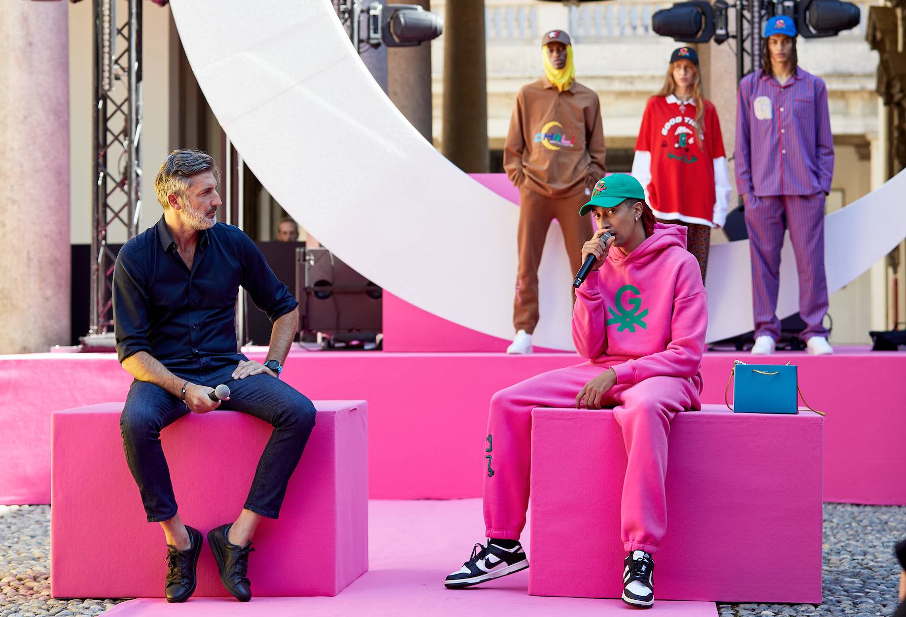 Benetton inaugura la fashion week con Ghali