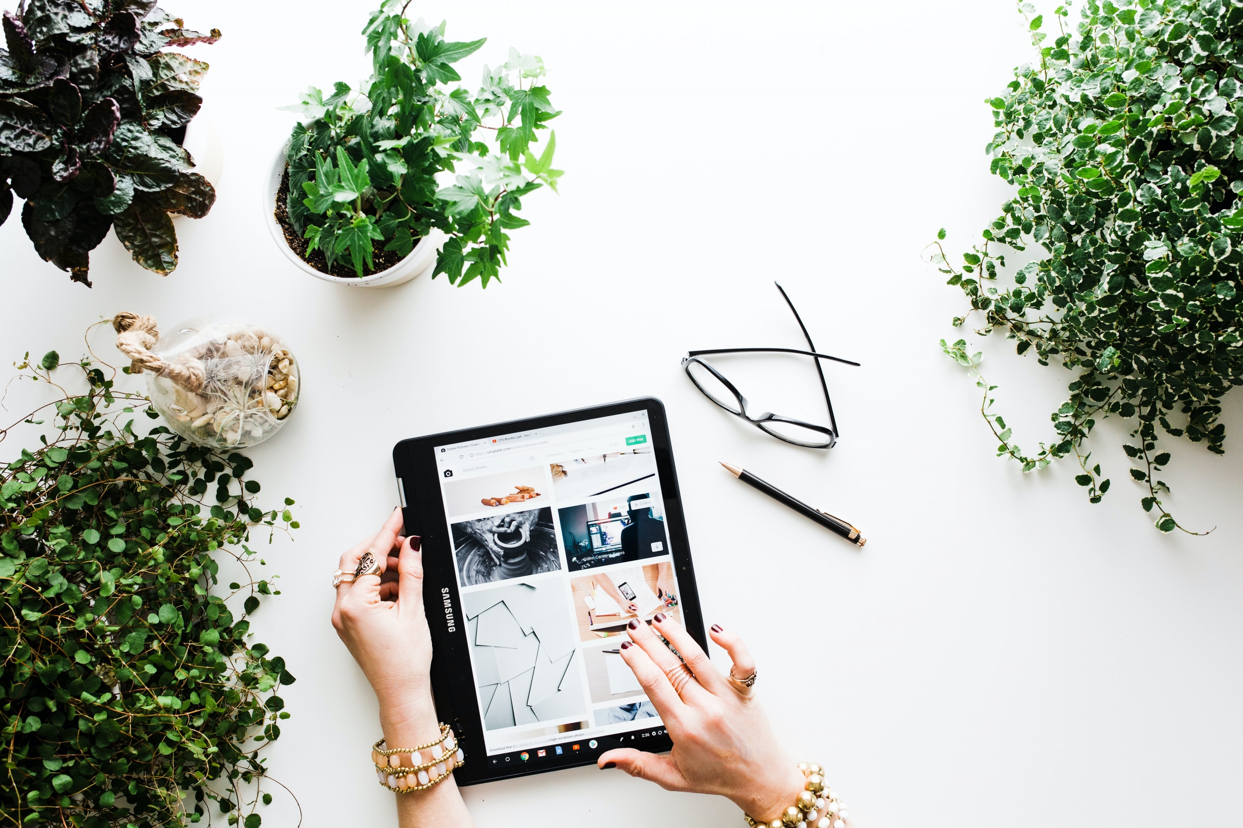 Lusso online, Amazon spariglia le carte: apre in Europa il canale Luxury Stores