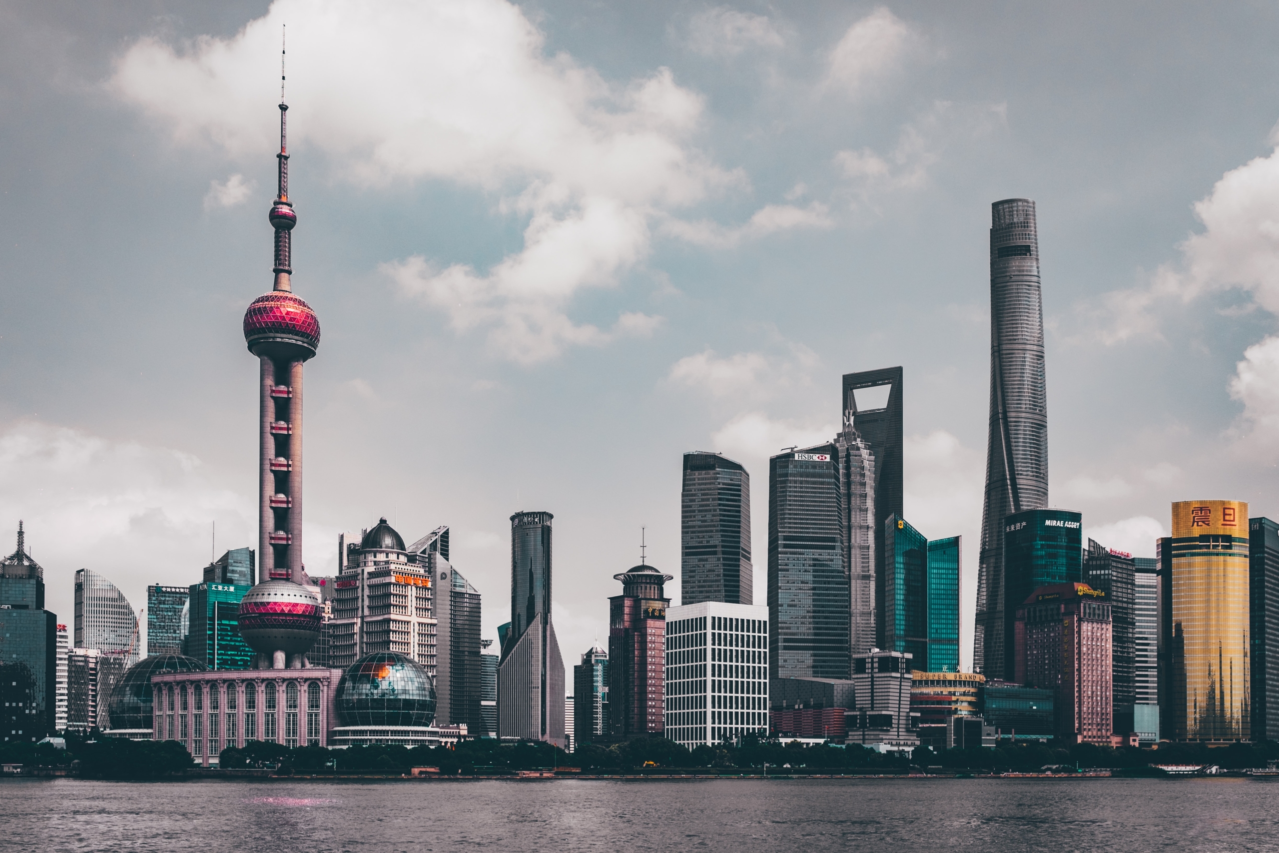 Il Covid torna a frenare la Cina. Agosto negativo per le vendite al dettaglio
