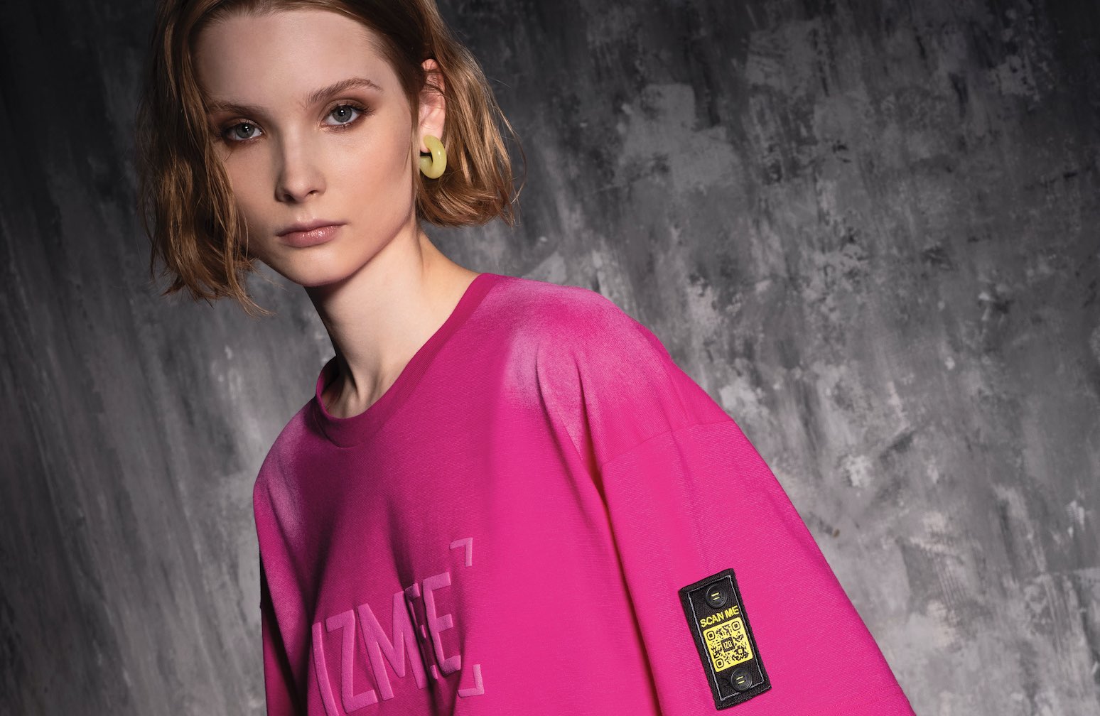 Izmee punta sulla moda in chiave hi-tech
