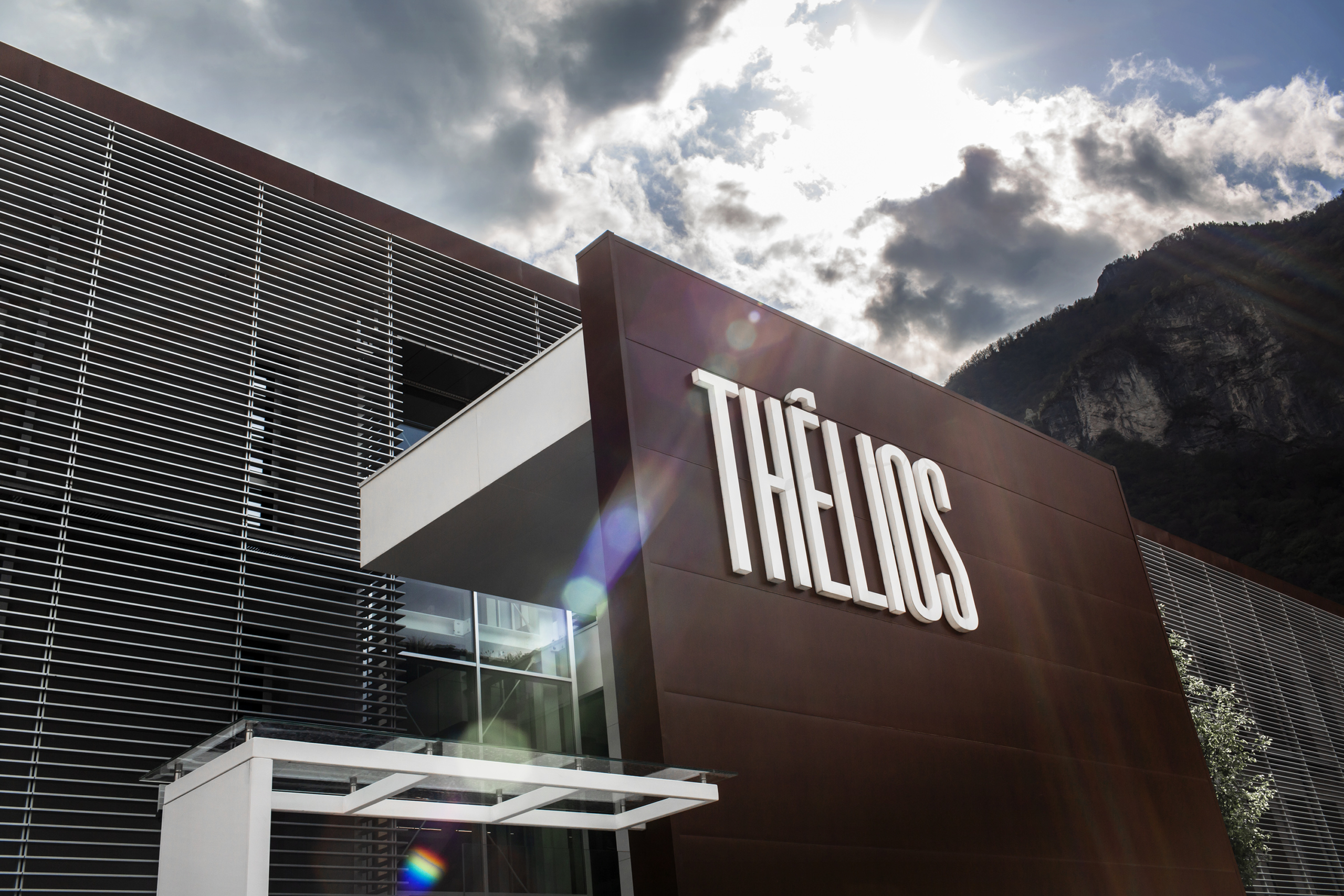 Lvmh integra il 100% dell’eyewear di Thélios
