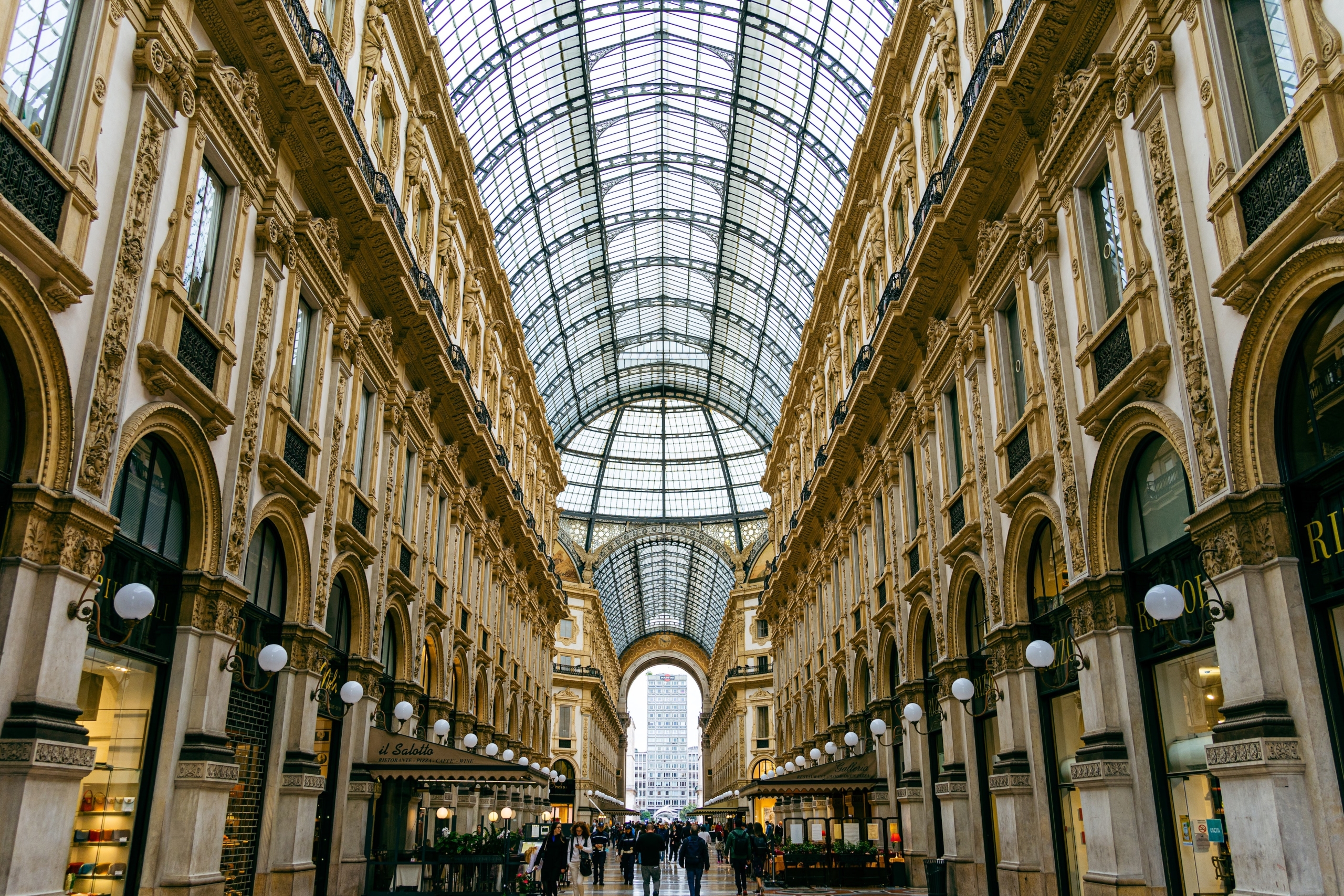 L’Italia brilla nella top 100 luxury di Deloitte. Primo Paese per presenze