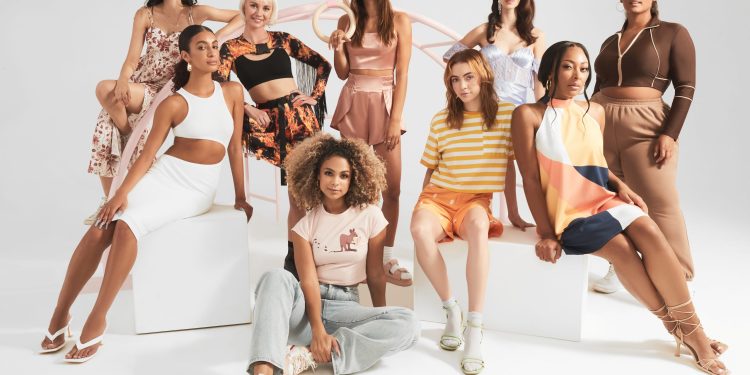 Shein, il nuovo drago cinese punta alla quotazione a Wall Street