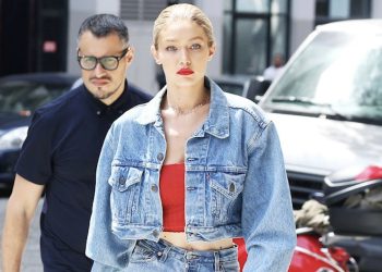 White sostiene il denim californiano top di gamma