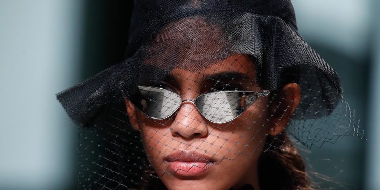 Philosophy affida l’eyewear a De Rigo