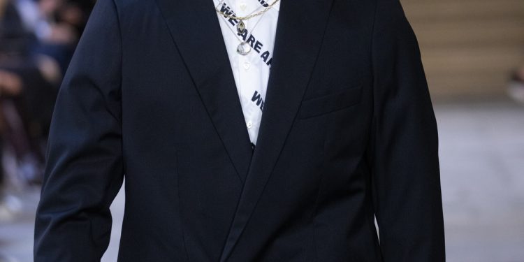 Sophia Nubes punta sul menswear