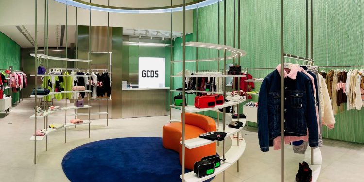 Gcds espande la presenza retail in Cina