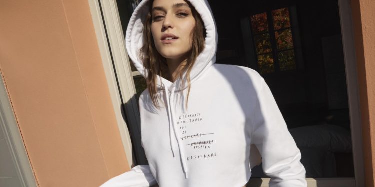 H&M lancia la capsule di abiti on demand