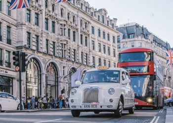 West End di Londra, ricavi a 8,6 mld £ in 12 mesi