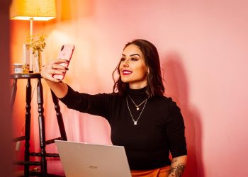 Influencer marketing, la moda vince in trasparenza
