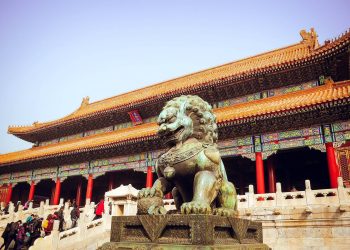 Cina, Pmi manifatturiero vicino alla contrazione