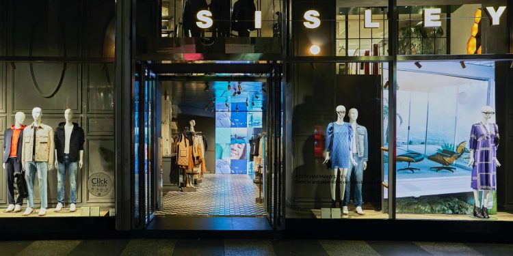 Sisley, la campagna prende vita nel flagship di Milano