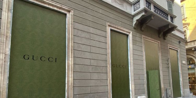 Gucci, via ai lavori per il temporary store di via Verri