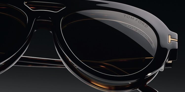 Tom Ford presenta la collezione eyewear Clip-on